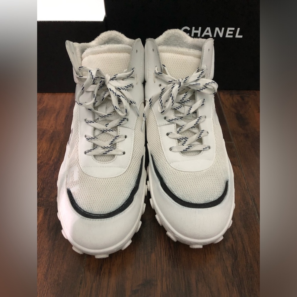 Chanel “CC Chanel” White/Cream/Black High Top Sneakers. Sz 9 US